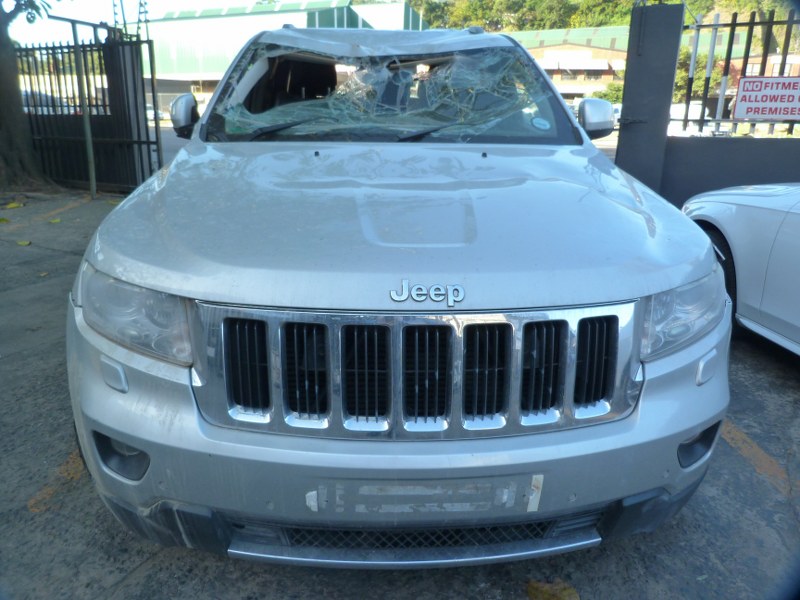Jeep Grand Cherokee 3.0 V6 CRD 4x4 LTD Diesel AT EXL Silver - 2012 SPARESBOYZ S - Private Seller Jeep Grand Cherokee 3.0 V6 CRD 4x4 LTD Diesel AT EXL Silver - 2012 SPARESBOYZ S - Private Seller