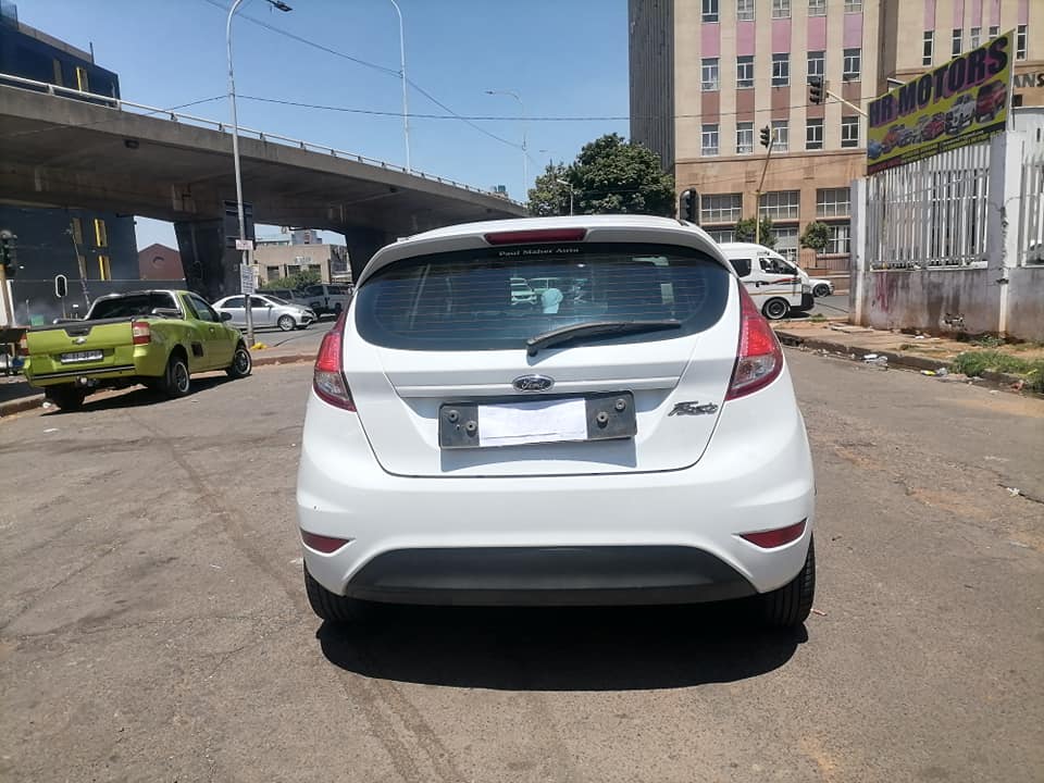 2015 Ford Fiesta 1.4 Hatchback