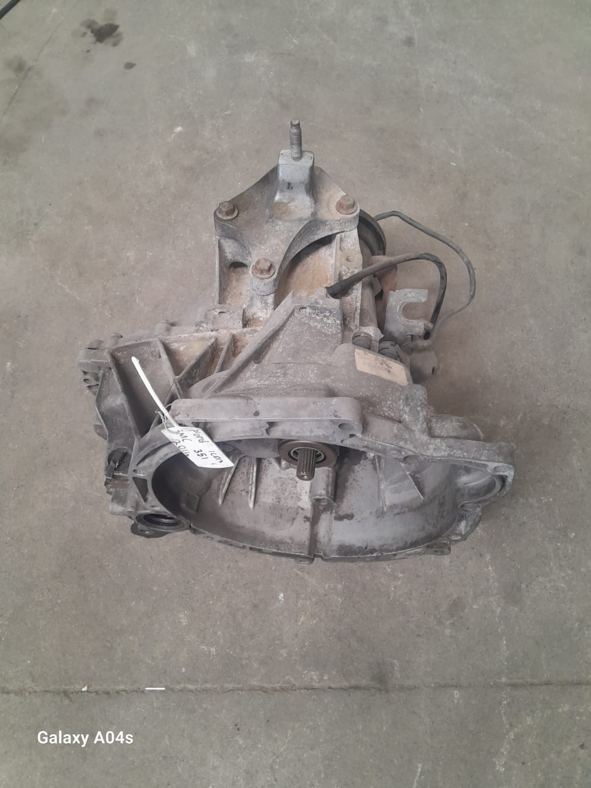 FORD ICON 1.6L MANUAL GEARBOX 2014 MODEL FOR SALE - Private Seller