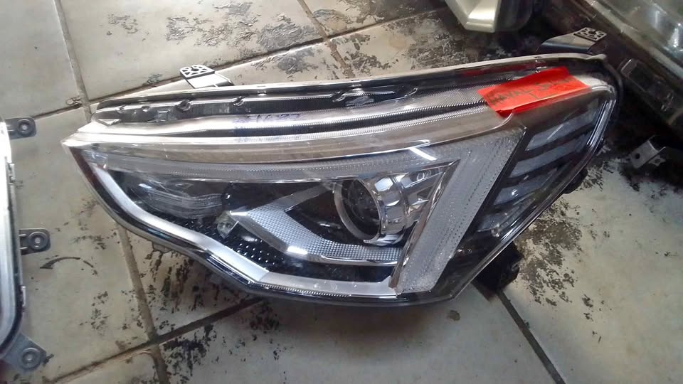 Haval JOLION headlight - Private Seller Haval JOLION headlight - Private Seller