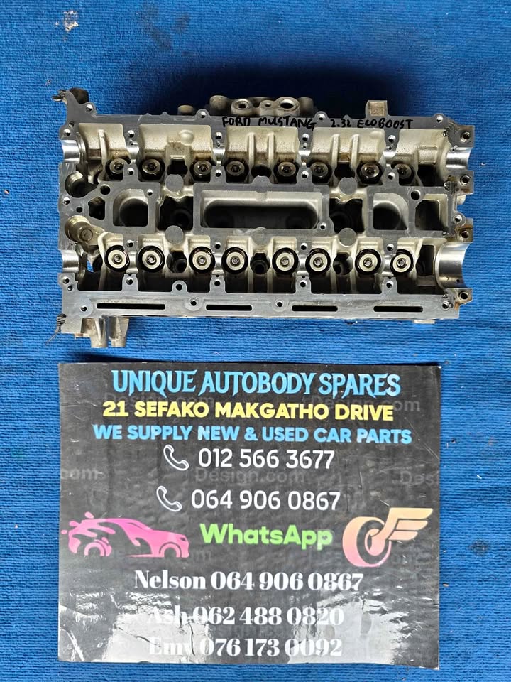Ford Mustang Engine Cylinder Head - Private Seller Ford Mustang Engine Cylinder Head - Private Seller