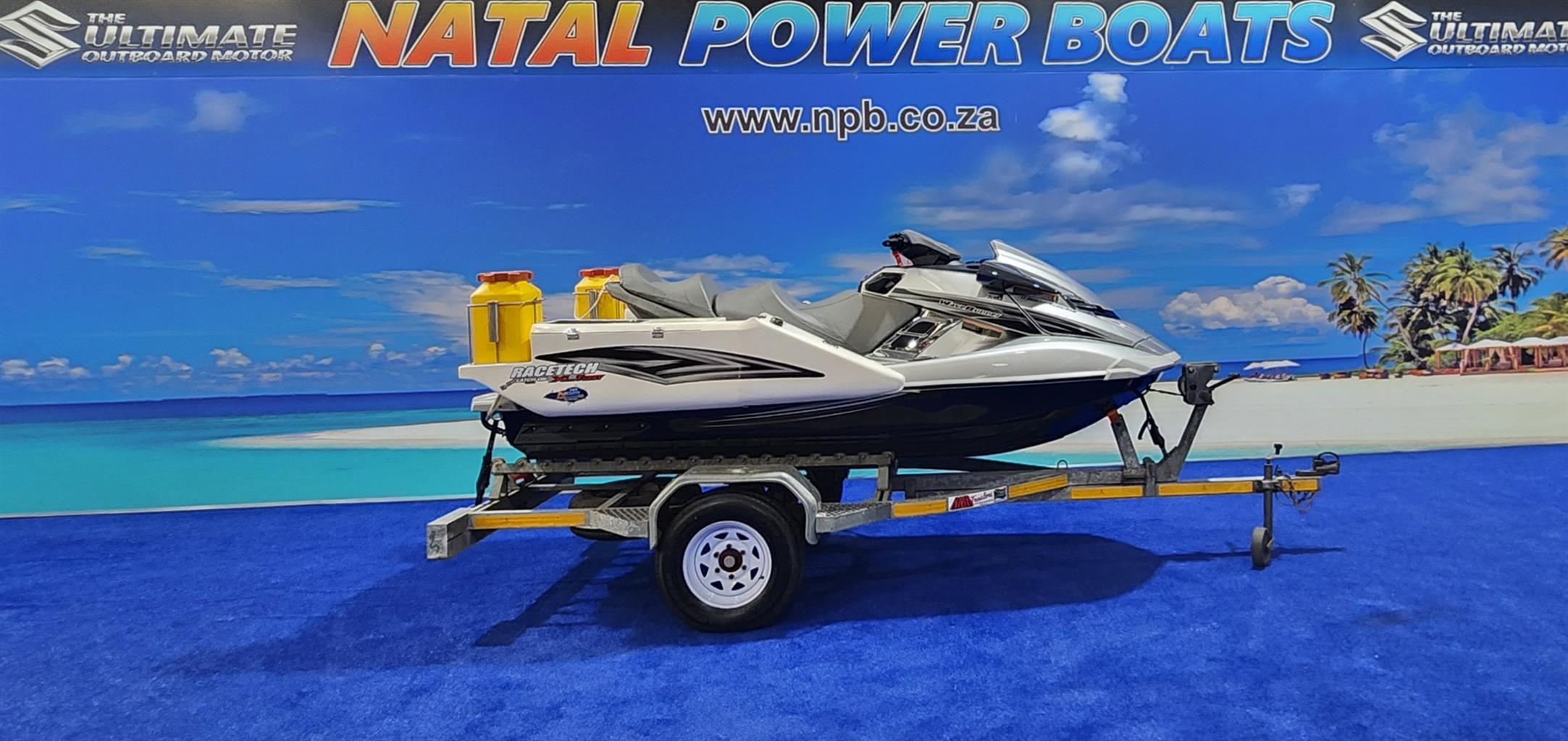 YAMAHA FX 1800 IMMACULATE HO ON TRAILER 2013 MODEL 104 HOUR
