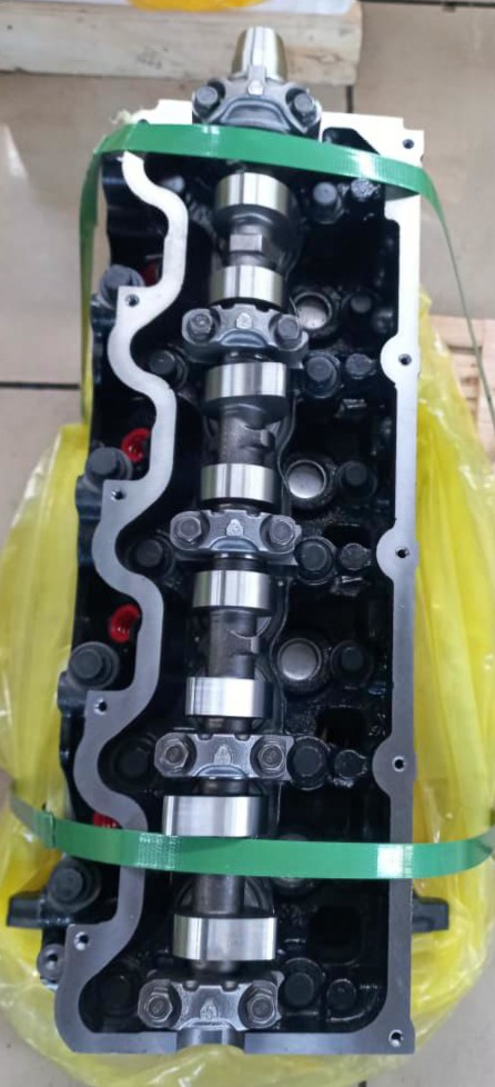 Toyota Hilux 3.0 4 Cylinder Diesel Engine - Brand New Head Block and Sump (5L) - Private Seller Toyota Hilux 3.0 4 Cylinder Diesel Engine - Brand New Head Block and Sump (5L) - Private Seller