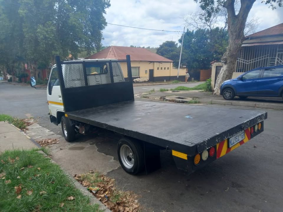 TOYOTA DYNA 55K