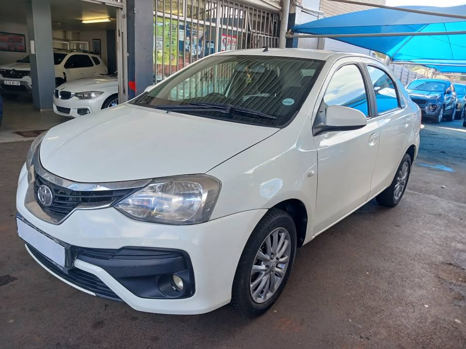2019 TOYOTA ETIOS SPRINT SEDAN 1.5 Transmission: Manual Mileage: Fueltype: Petrol White
