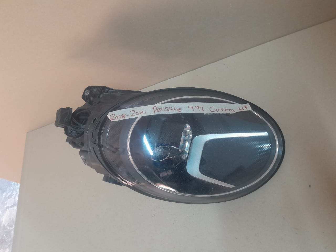 22018-2021 PORSCHE  992 CARRERA 45 HEADLIGHT FOR SALE - Private Seller