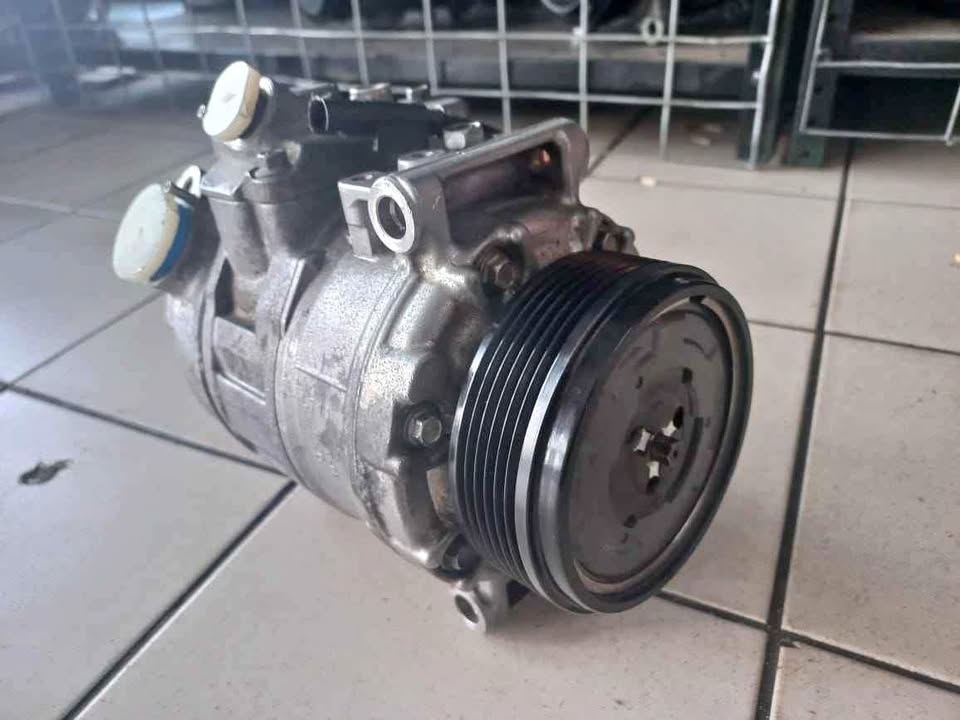 Bmw e90 330d aircon pump (Recon) - Private Seller