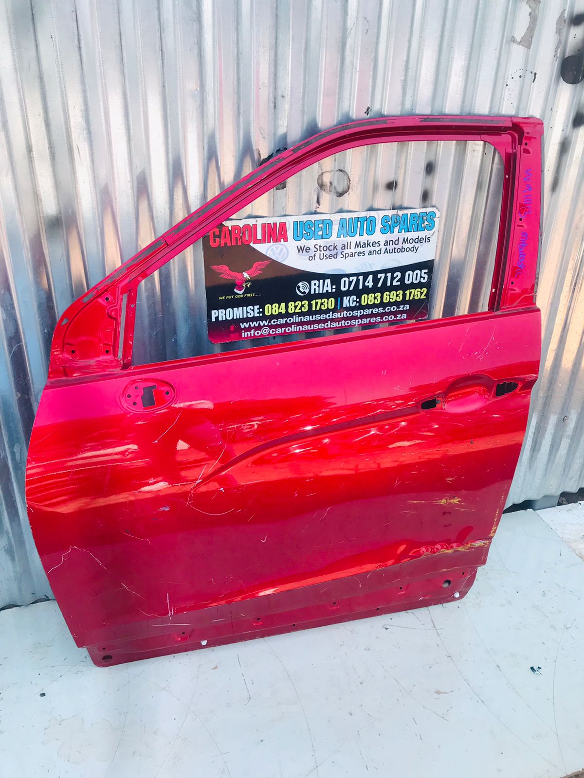Mitsubishi Eclipse cross left side front door - Private Seller Mitsubishi Eclipse cross left side front door - Private Seller