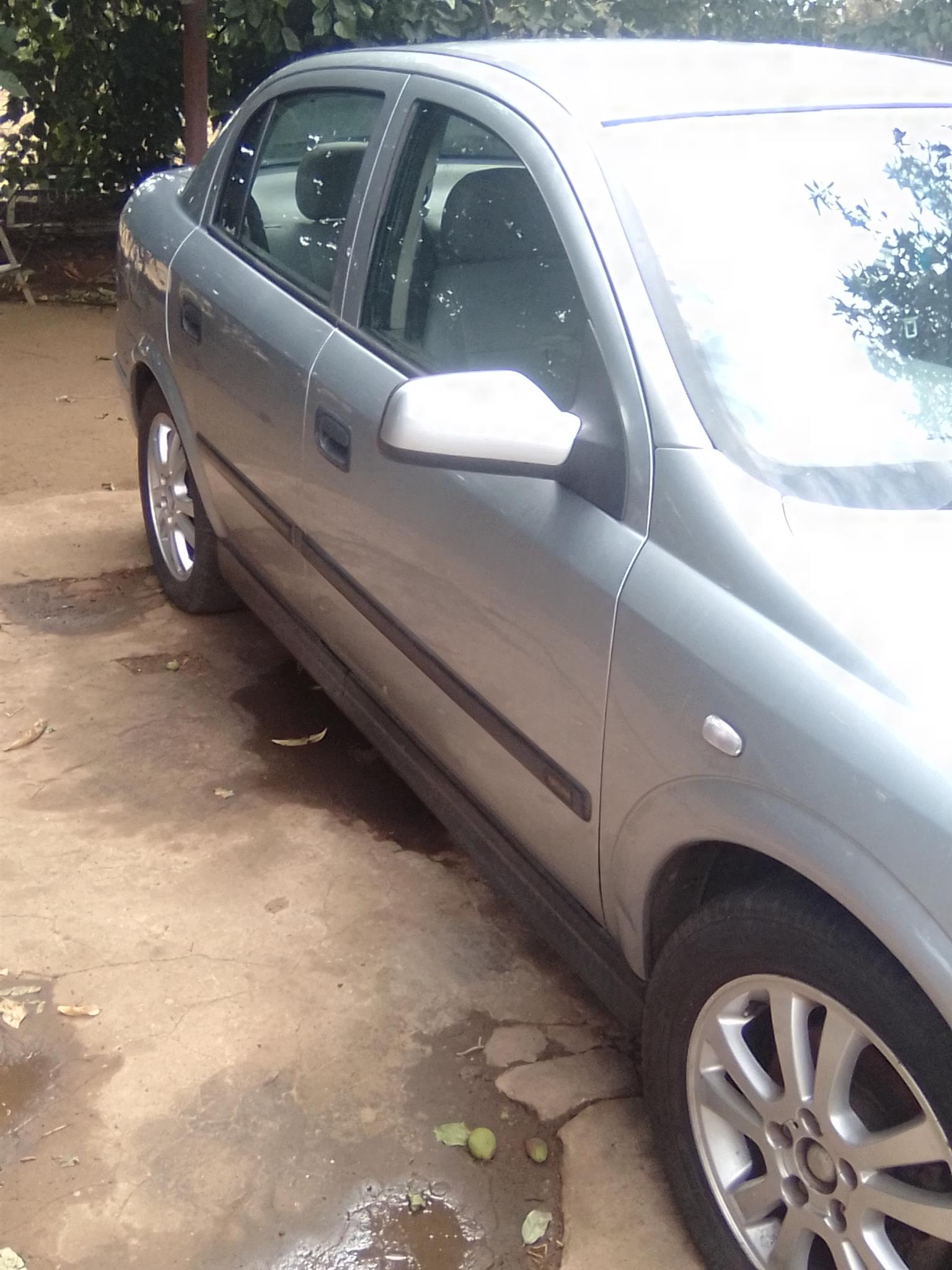 Opel Astre 2,2 Classic Strippingh for spares - Private Seller