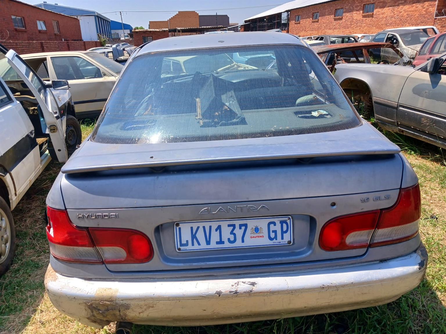 Hyundai Elantra Body Parts for sale - Private Seller