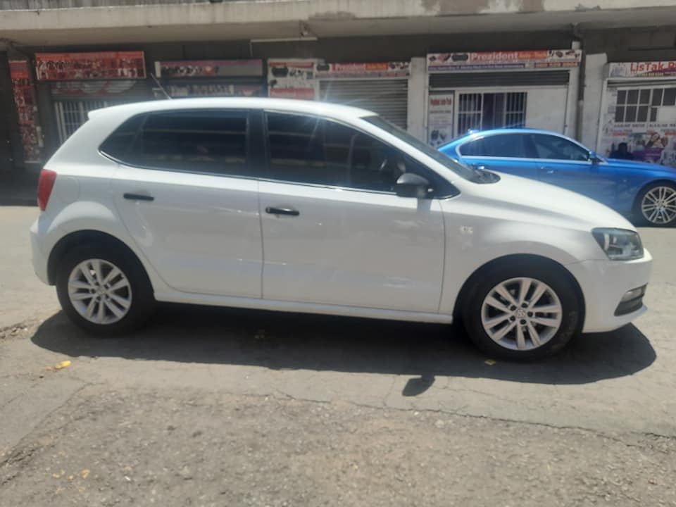 2020 VW POLO VIVO 1.4 TRENDLINE EXCELLENT CONDITION