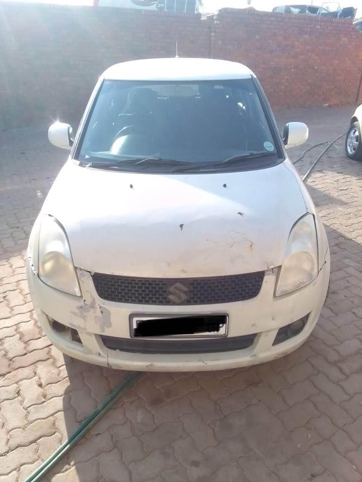 SUZUKI SWIFT FOR SPARES - Private Seller SUZUKI SWIFT FOR SPARES - Private Seller