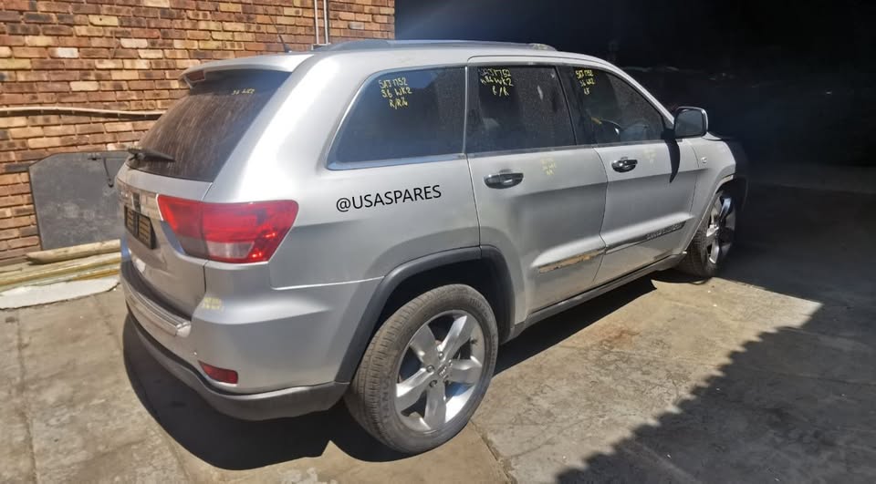 Stripping a 2011 Jeep Grand Cherokee 3.6 WK2 For Spares - Private Seller