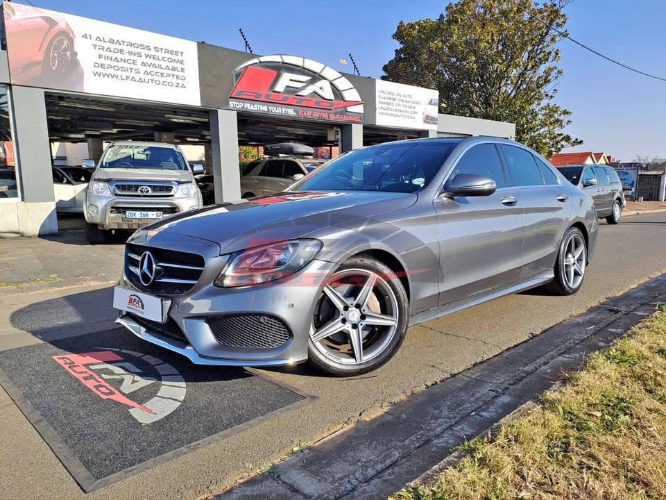 MERCEDES C180 AMG FORSALE