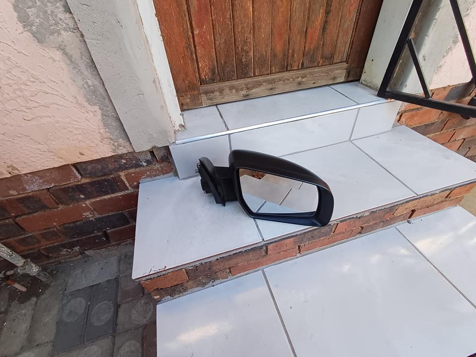 Ford ranger mirror - Private Seller