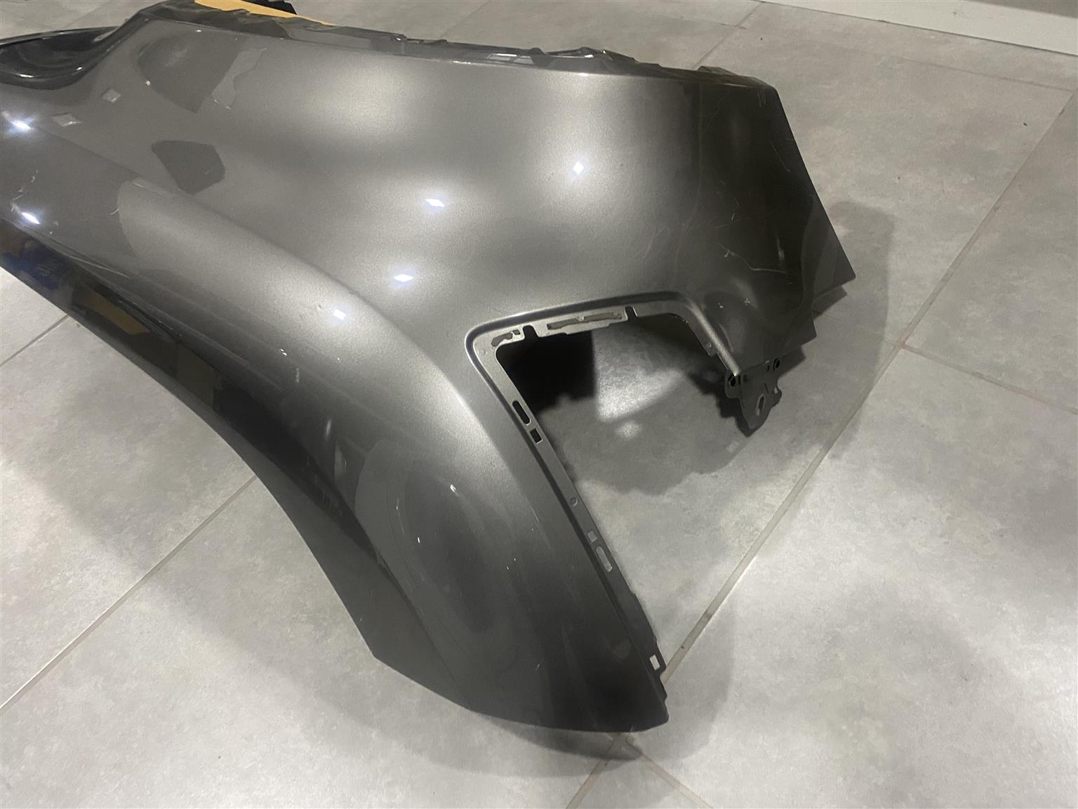 2022 LAND ROVER DEFENDER LEFT FRONT FENDER FOR SALE. IN PRISTINE CONDITION - Private Seller 2022 LAND ROVER DEFENDER LEFT FRONT FENDER FOR SALE. IN PRISTINE CONDITION - Private Seller
