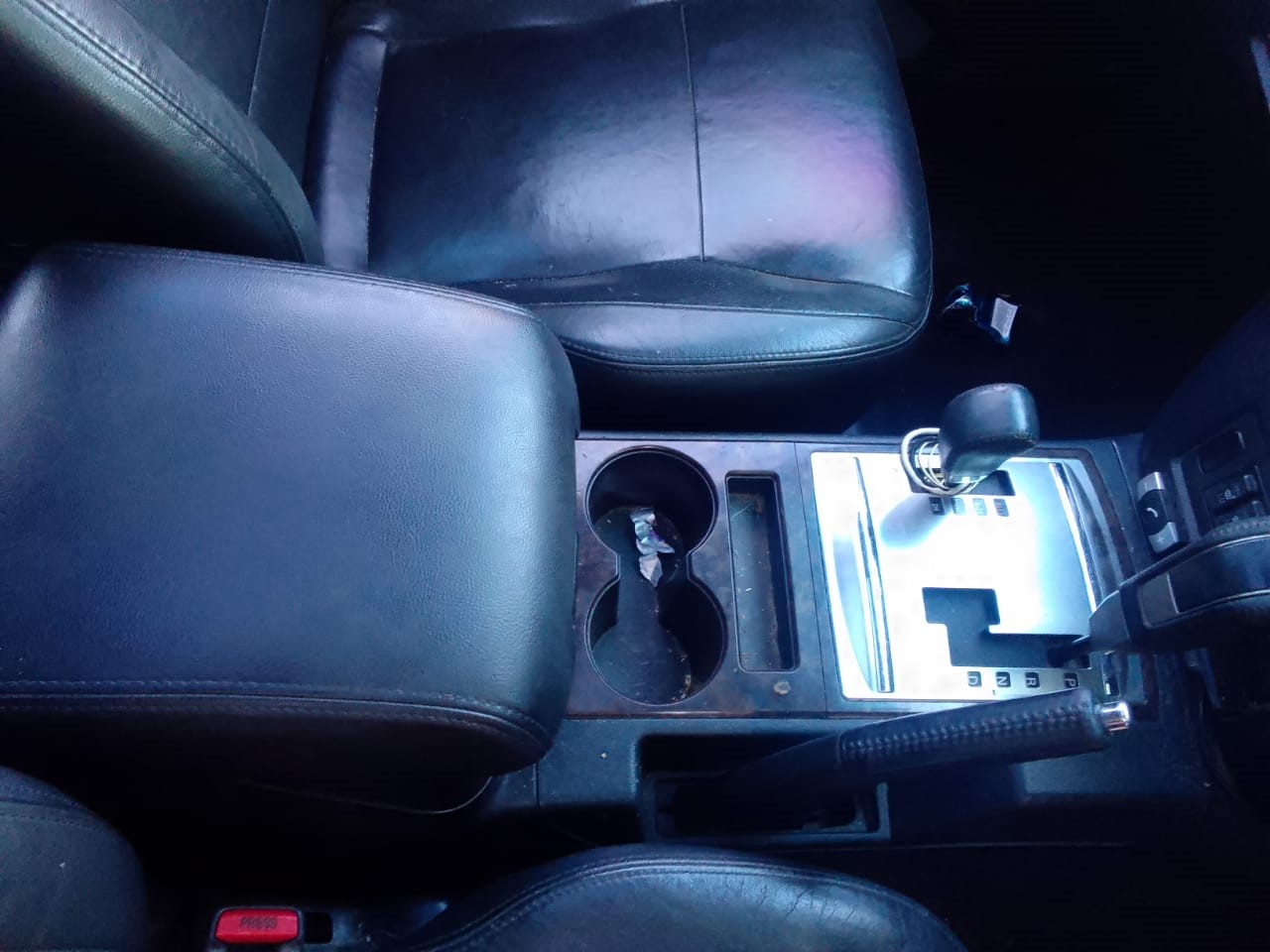USED MITSUBISHI GEN 4 CENTER CONSOLE FOR SALE - Private Seller USED MITSUBISHI GEN 4 CENTER CONSOLE FOR SALE - Private Seller