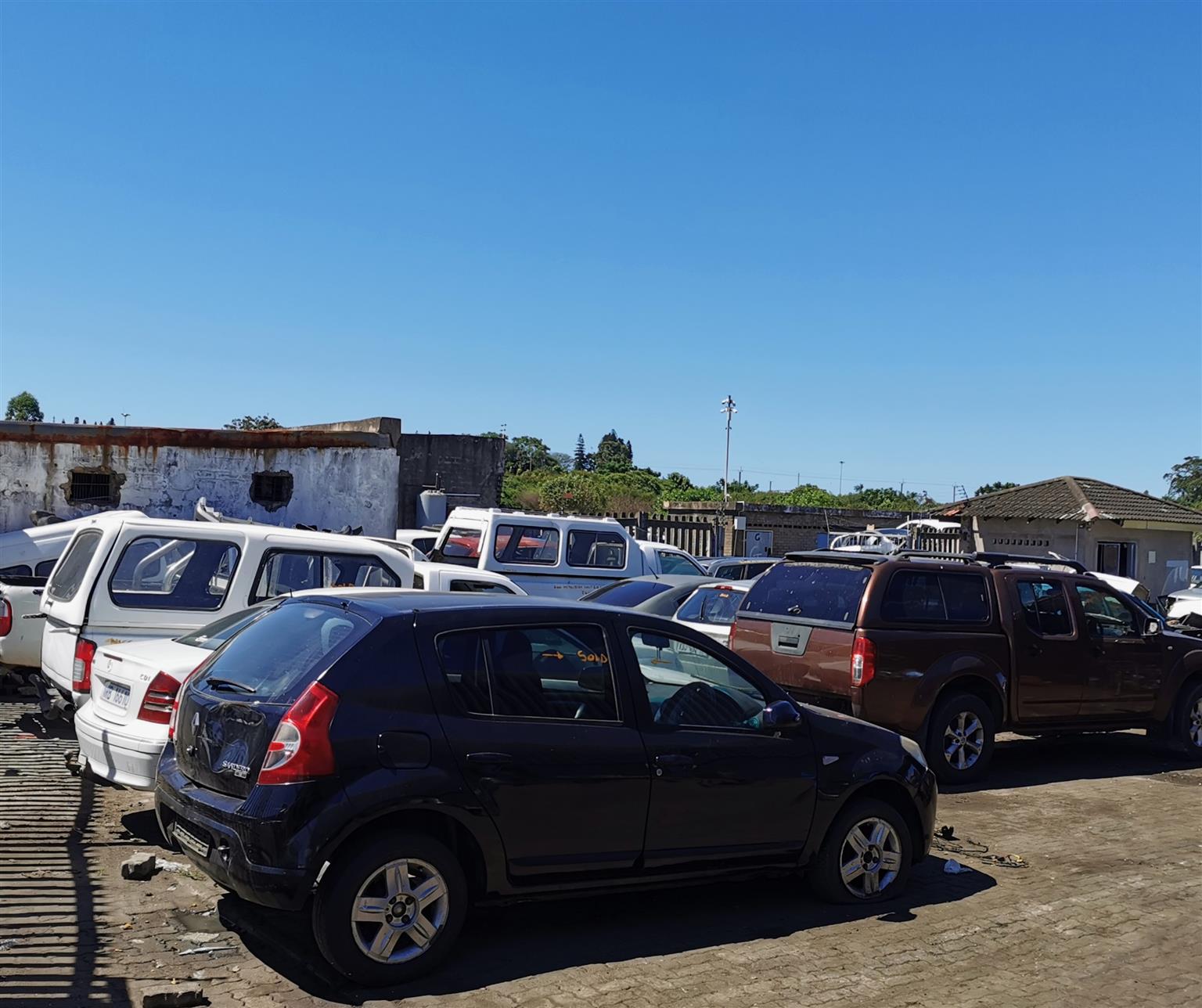 2012 Nissan Grand Livina 1.6 - Stripping for Spares