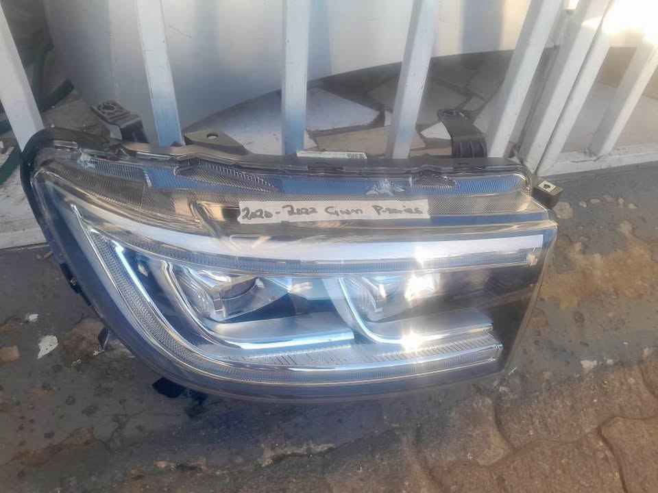 2020-2022 GWM P SERIES RIGHT SIDE HEADLIGHT FOR SALE