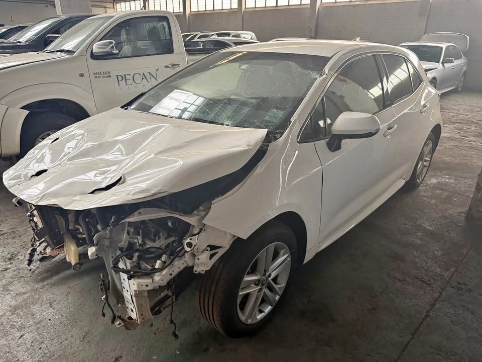 2019 TOYOTA COROLLA 1.2 TXS - Private Seller 2019 TOYOTA COROLLA 1.2 TXS - Private Seller