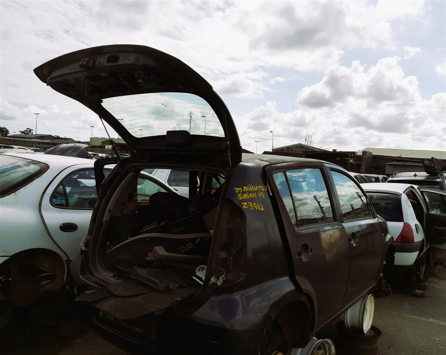 2008 Toyota Hilux 2.5D-4D - Stripping for Spares