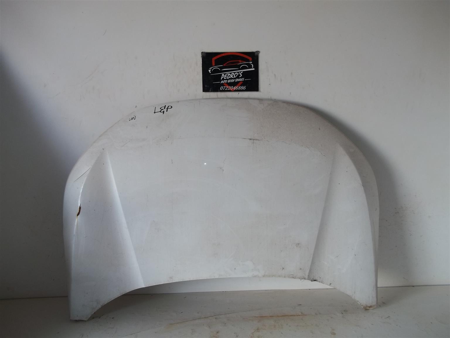 Honda CR-V '17-'21 bonnet - Private Seller Honda CR-V '17-'21 bonnet - Private Seller