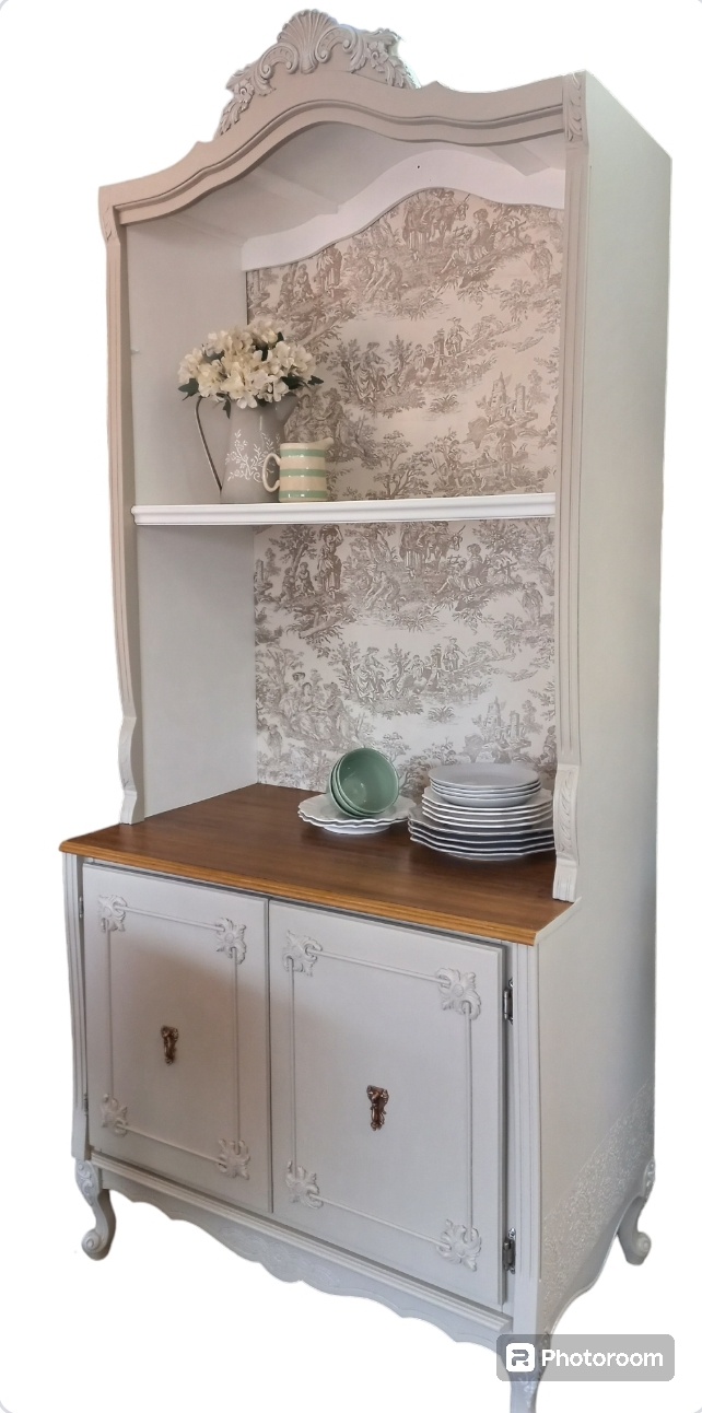 French Country Style Cabinet/ Hutch