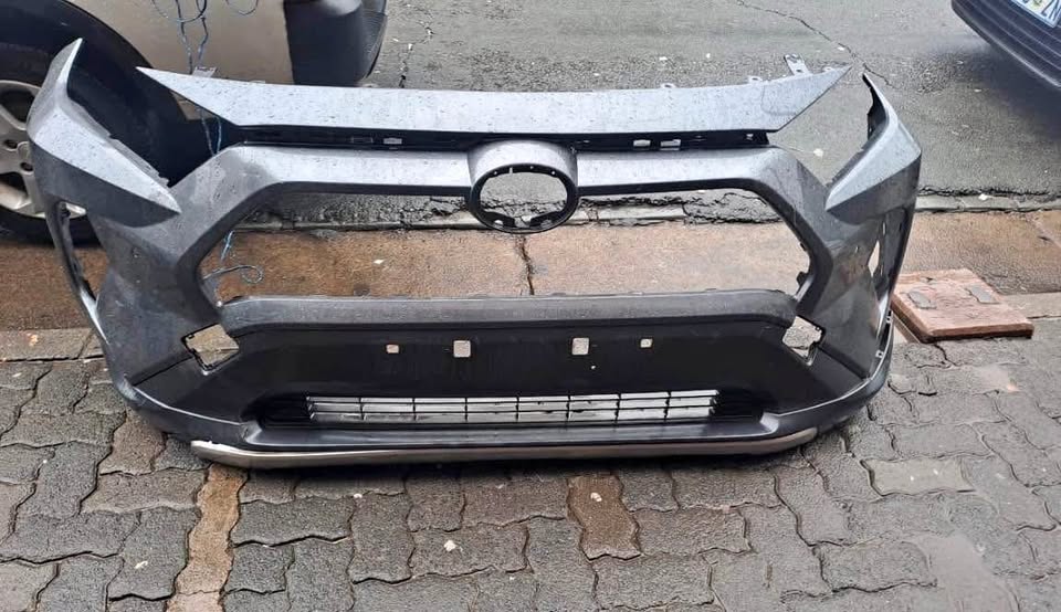 Toyota RAV4 Bumper 2018/22 - Private Seller Toyota RAV4 Bumper 2018/22 - Private Seller