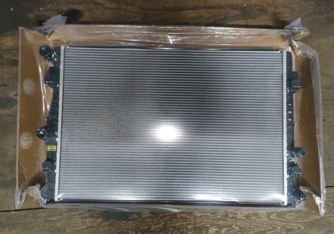 VW POLO 8 / GOLF 7 BRAND NEW RADIATORS FOR SALE - Private Seller