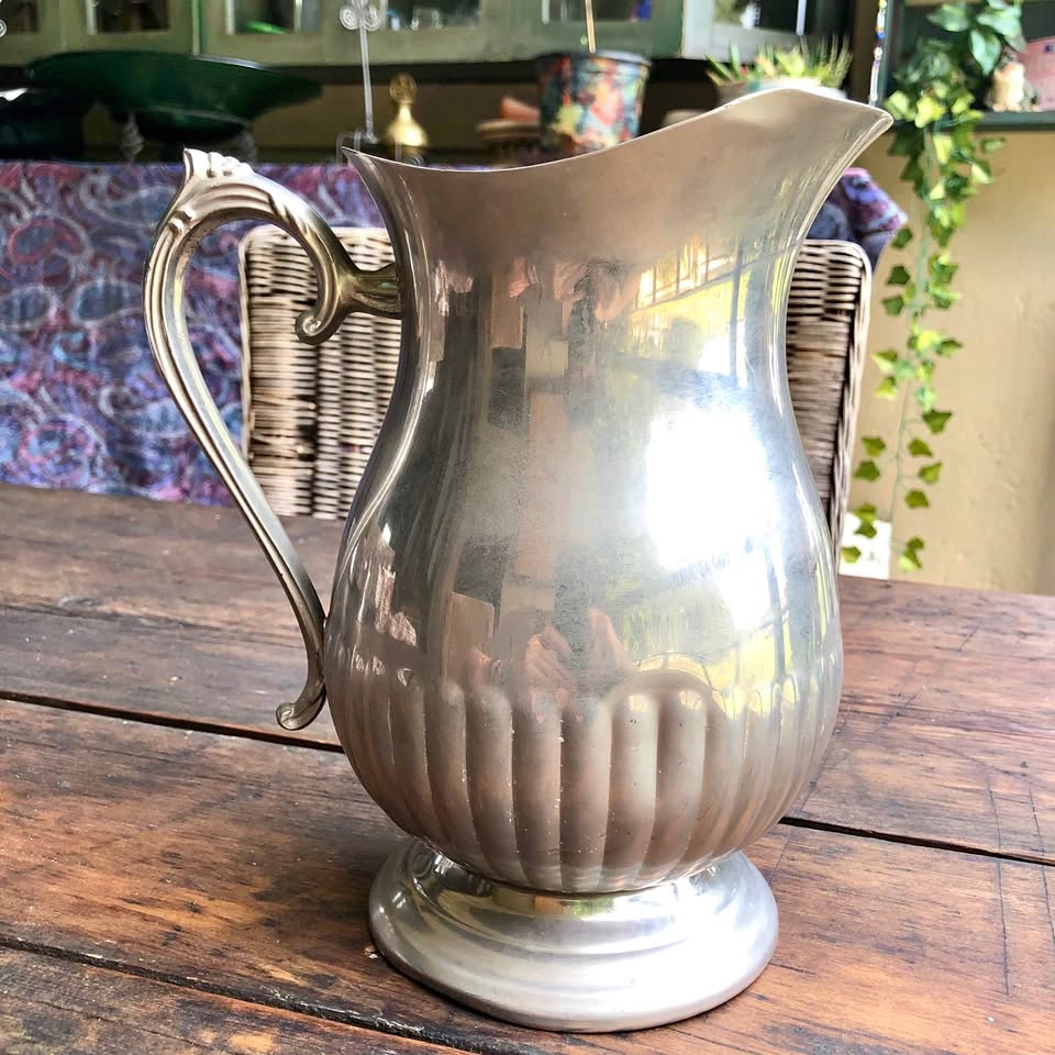 Vintage Christofle Gallia Silver-Plated Water Pitcher β Elegant & Timeless Vintage Christofle Gallia Silver-Plated Water Pitcher β Elegant & Timeless