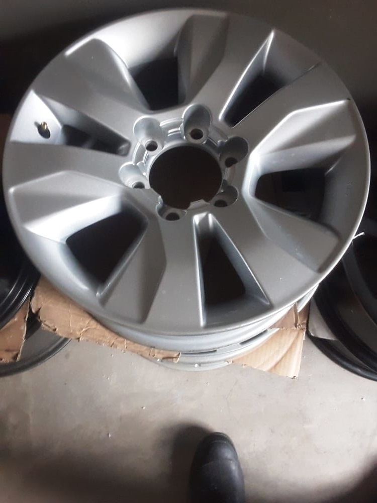 17inch Toyota Hilux GD6 original mag to use for spare - Private Seller 17inch Toyota Hilux GD6 original mag to use for spare - Private Seller