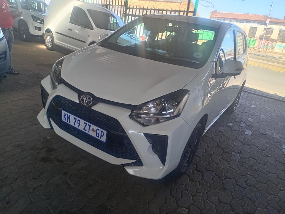 Toyota Agya 1.0 Manual petrol  2022 White