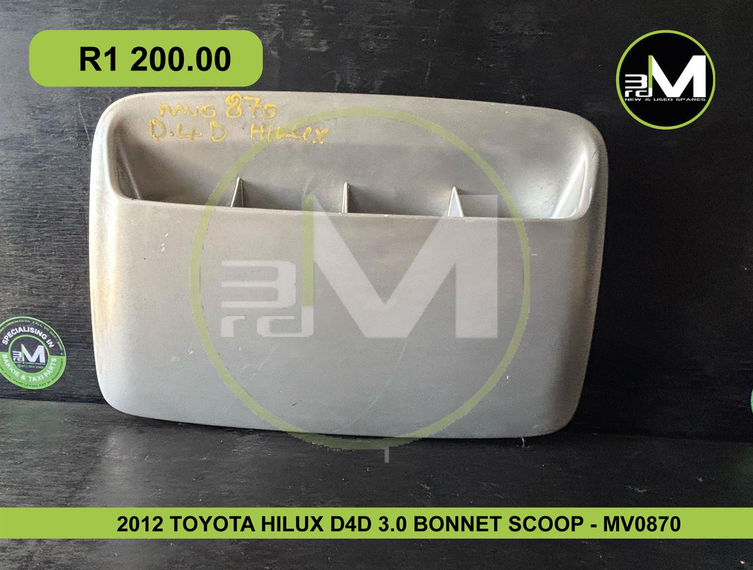 2012 TOYOTA HILUX D4D 3.0 BONNET SCOOP - MV0870 - Private Seller 2012 TOYOTA HILUX D4D 3.0 BONNET SCOOP - MV0870 - Private Seller