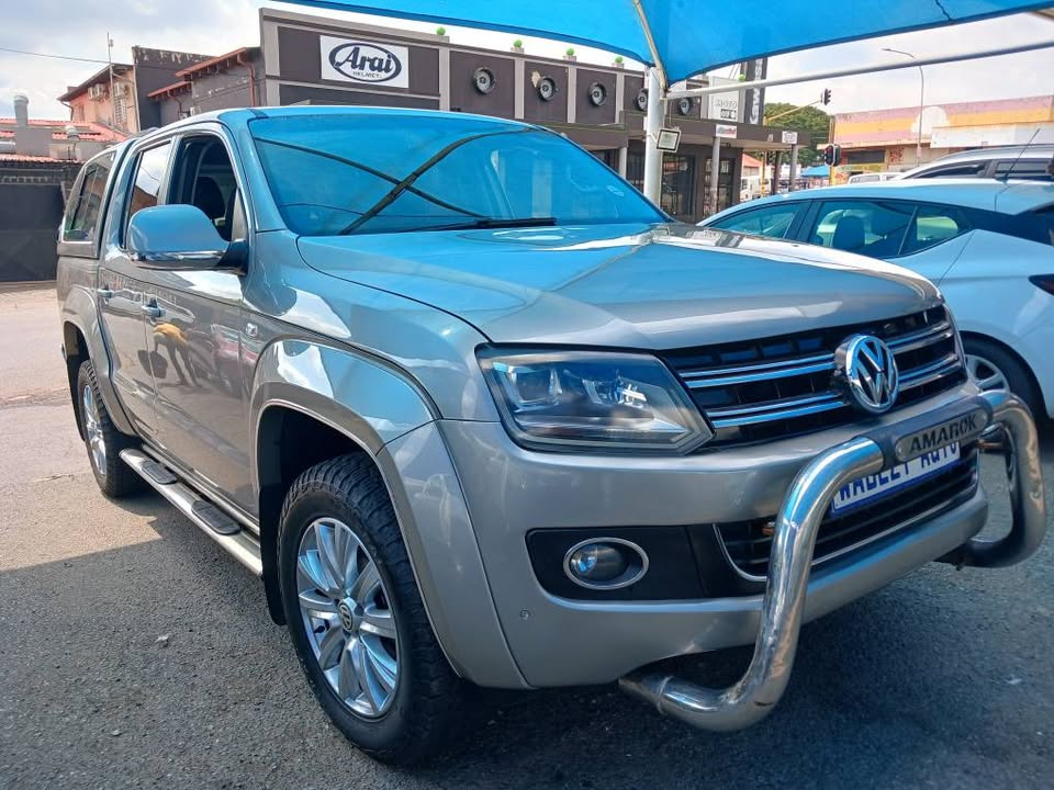 2016 VW AMAROK 2.0 TDI 4X4 D/C Transmission: Automatic  Mileage: 102000km  Fueltype: Diesel Gold