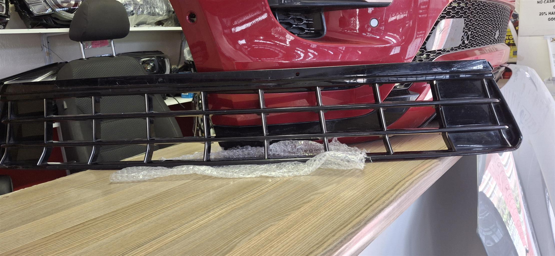 2023 VW POLO 9 R LINE BOTTOM GRILL AVAILABLE - Private Seller 2023 VW POLO 9 R LINE BOTTOM GRILL AVAILABLE - Private Seller