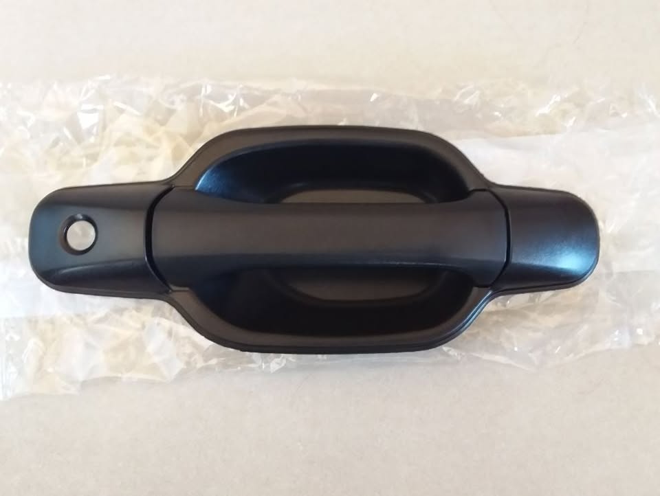 ISUZU D MAX  2005/11 BRAND NEW OUTER DOOR HANDLES FOR SALE