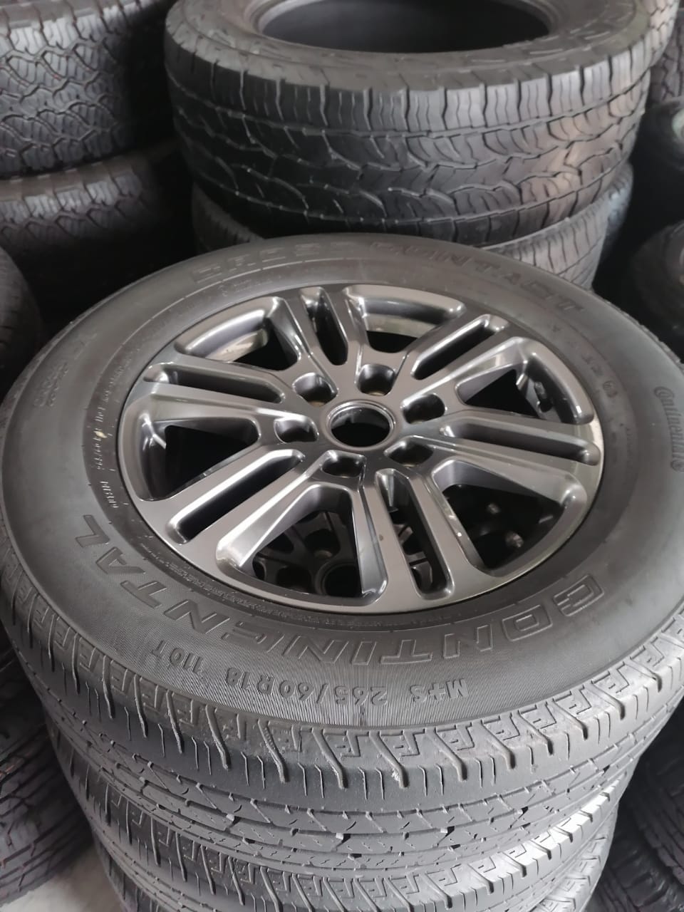 Ford Ranger 18 Wildtrack set with used tyres - Private Seller