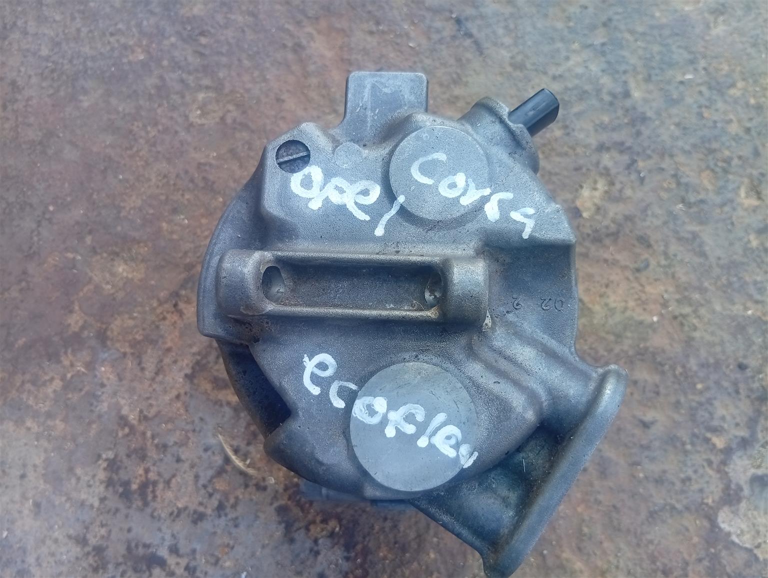 Opel Corsa eco flex 1.0 Aircon pump - Private Seller