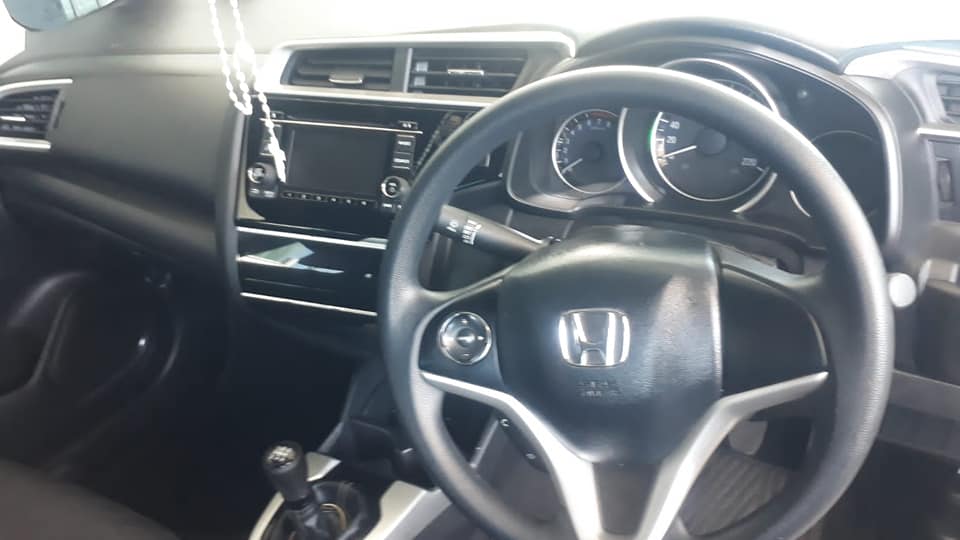 2022 HONDA WR-V MANUAL