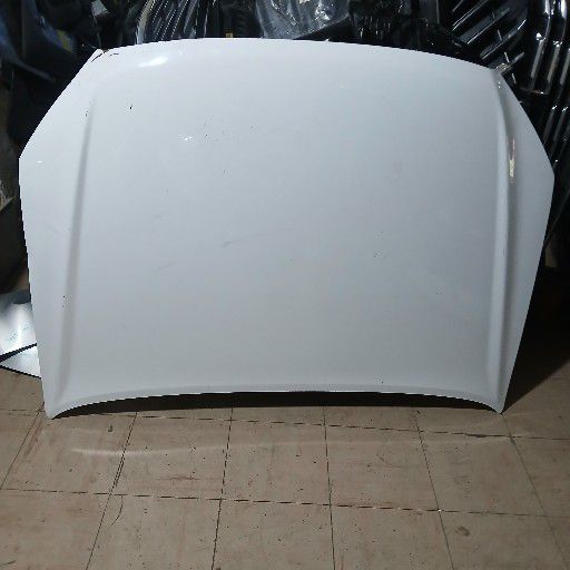 Isuzu Bakker bonnet - Private Seller Isuzu Bakker bonnet - Private Seller