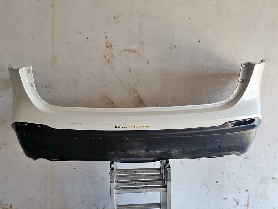 Nissan Qashqai back bumper 2018-2020 - Private Seller Nissan Qashqai back bumper 2018-2020 - Private Seller