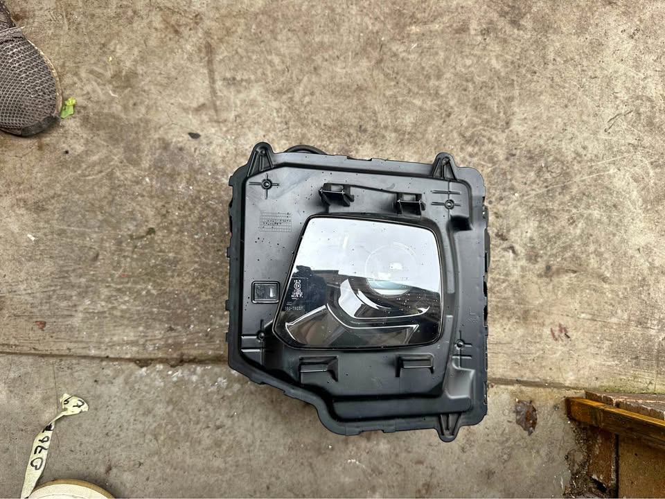 Suzuki Grand Vitara left side fog light 2022-2025 - Private Seller Suzuki Grand Vitara left side fog light 2022-2025 - Private Seller