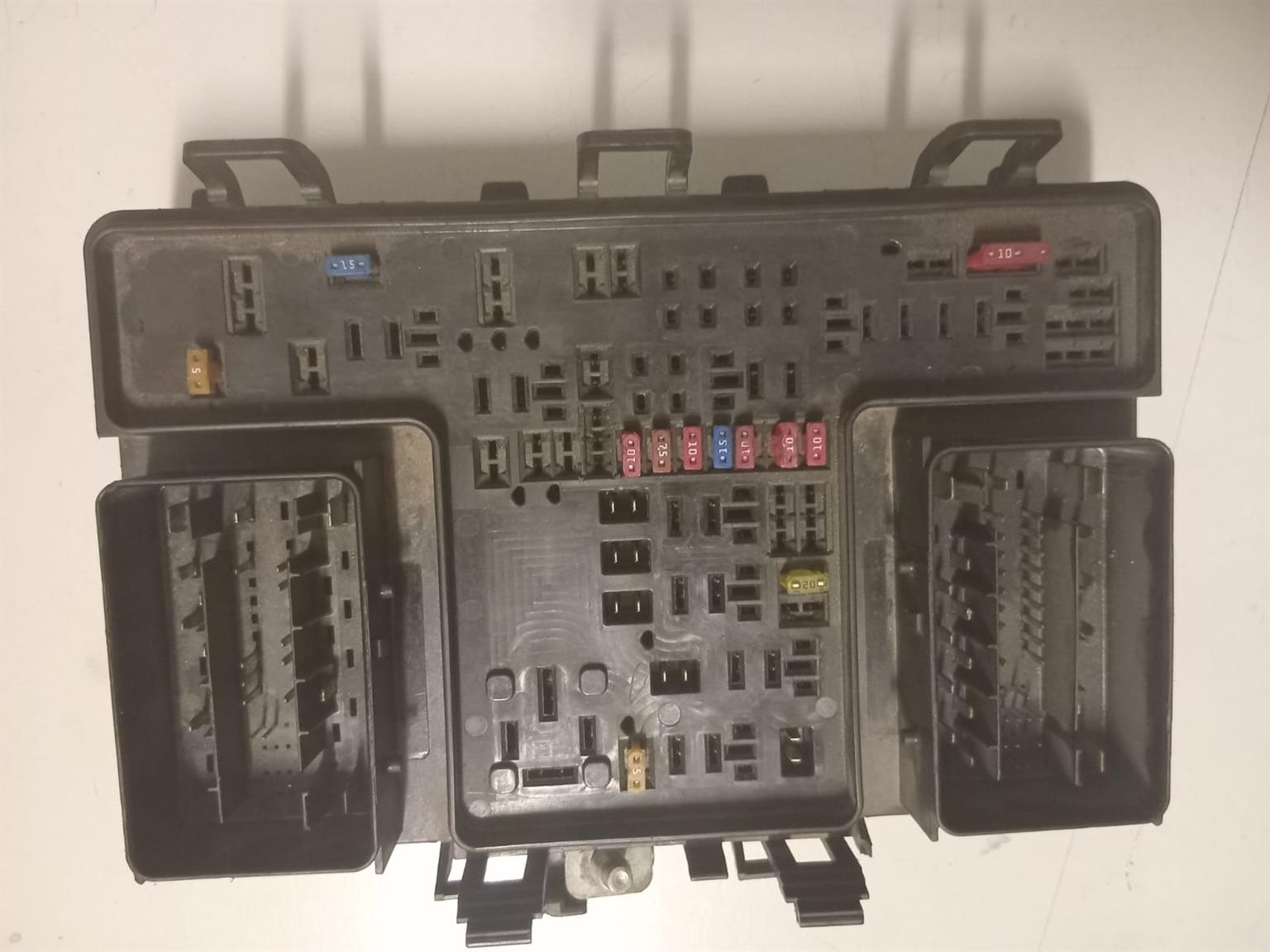 FORD RANGER FUSEBOX - Private Seller FORD RANGER FUSEBOX - Private Seller