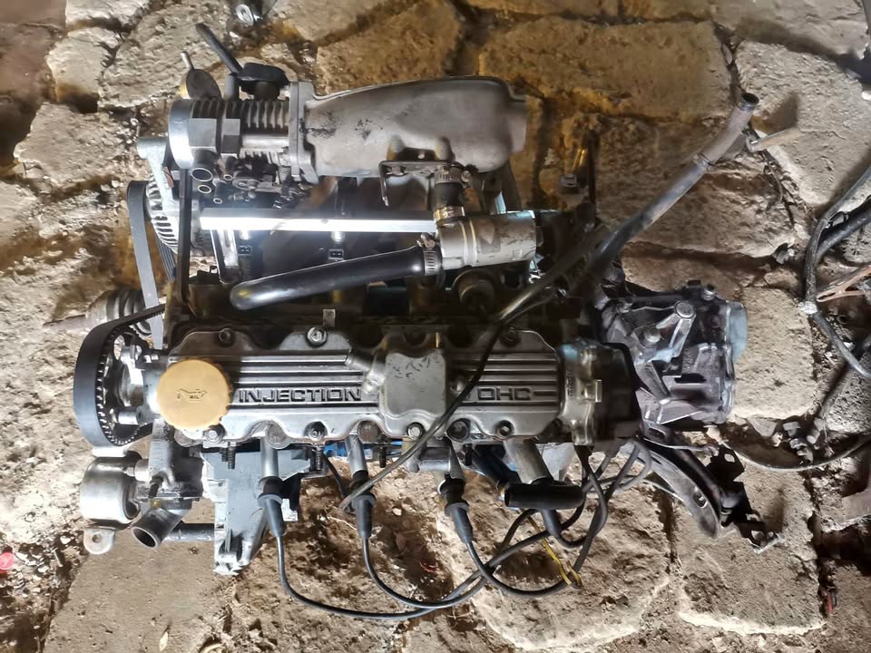 Opel 2l SEH engine end gearbox good condition - Private Seller Opel 2l SEH engine end gearbox good condition - Private Seller