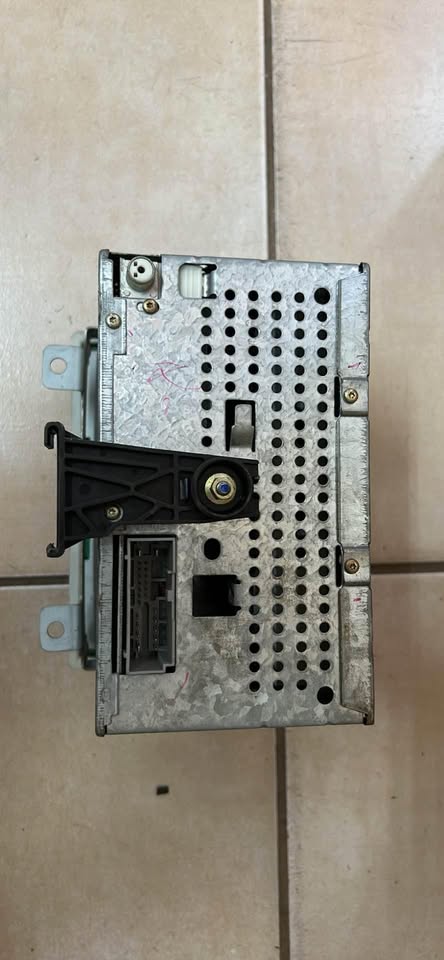 2002 Ford Fiesta Radio For Sale @Circle 7 Used Parts - Private Seller 2002 Ford Fiesta Radio For Sale @Circle 7 Used Parts - Private Seller