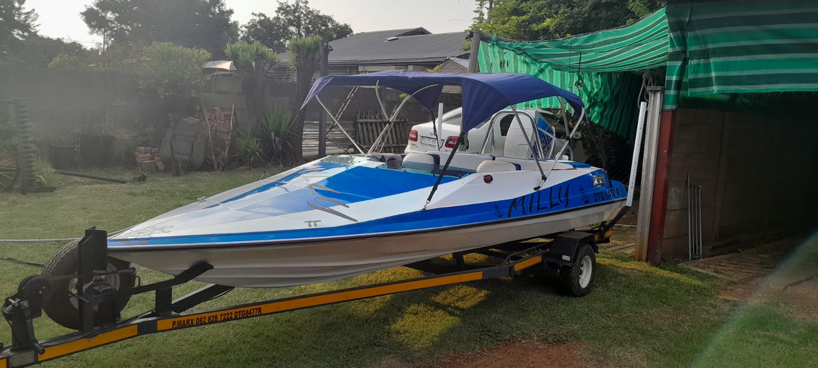 Dart Avenger Speed boat
