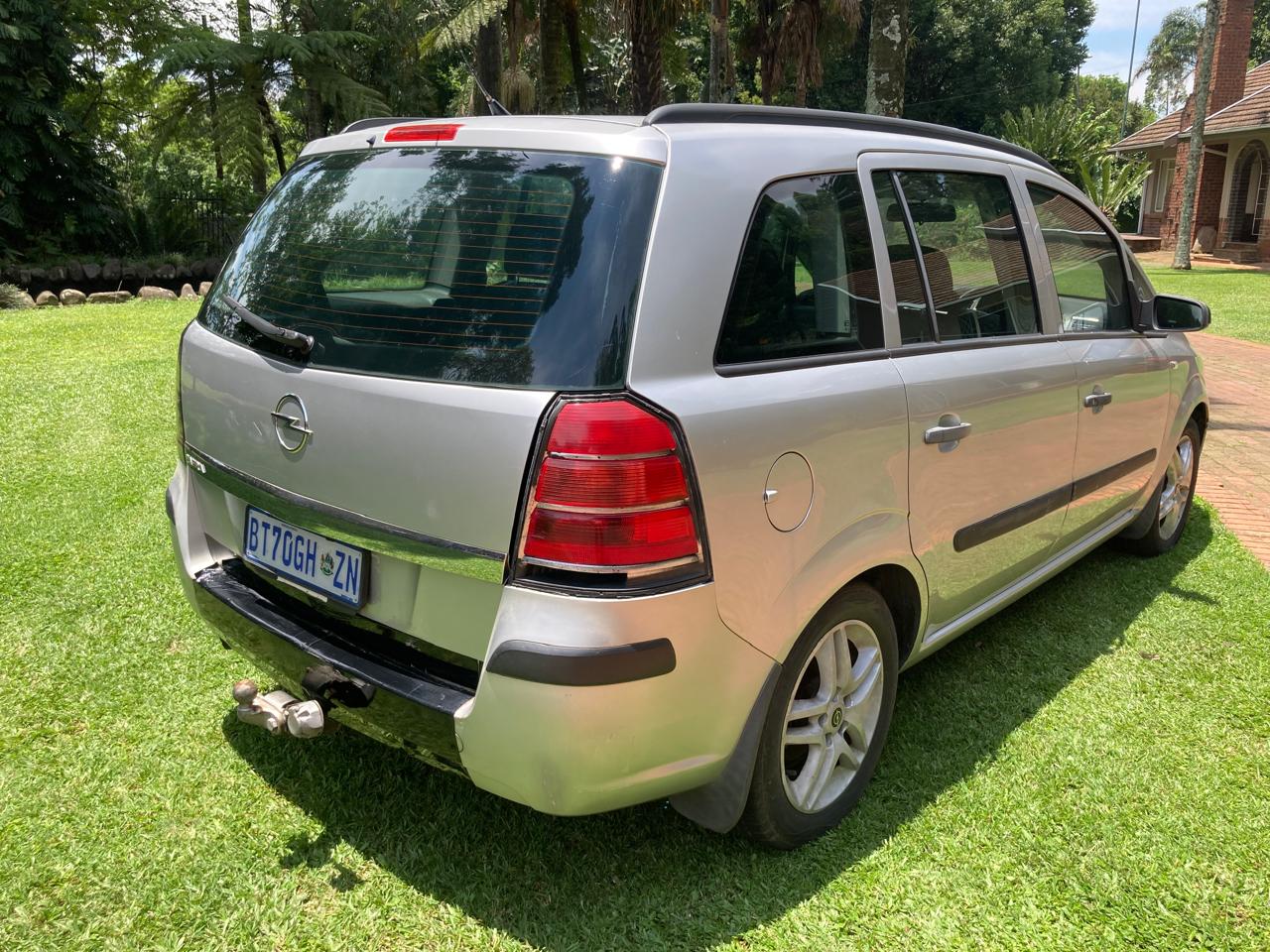 Used 2007 Opel Zafira 1.6 Essentia - Private Seller