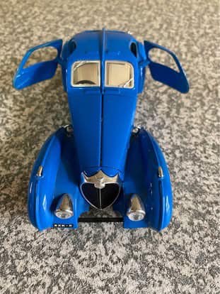 R500 – 1936 Bugatti Atlantic. Scale R500 – 1936 Bugatti Atlantic. Scale