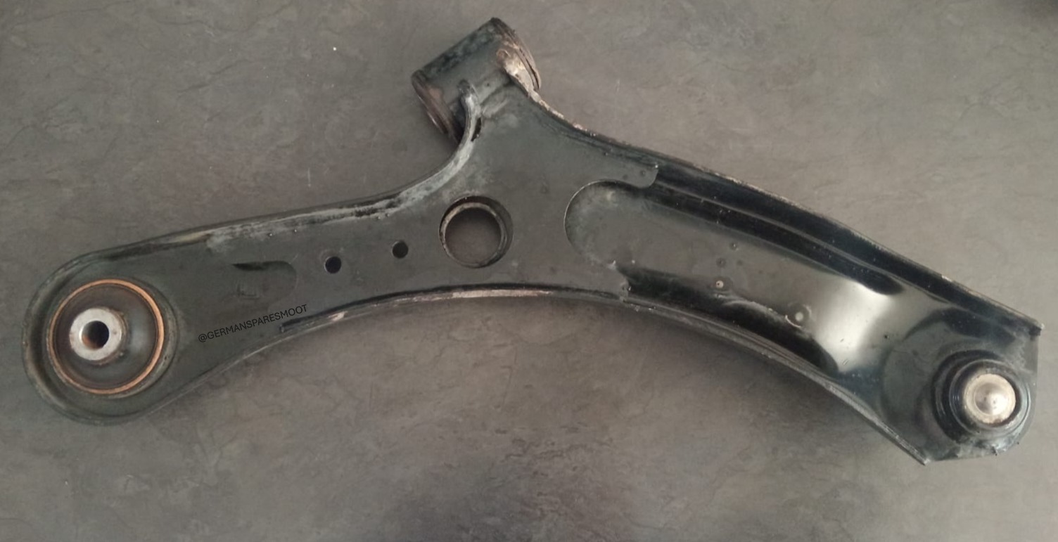 Suzuki SX4 2.0 Used Control Arm - Private Seller Suzuki SX4 2.0 Used Control Arm - Private Seller