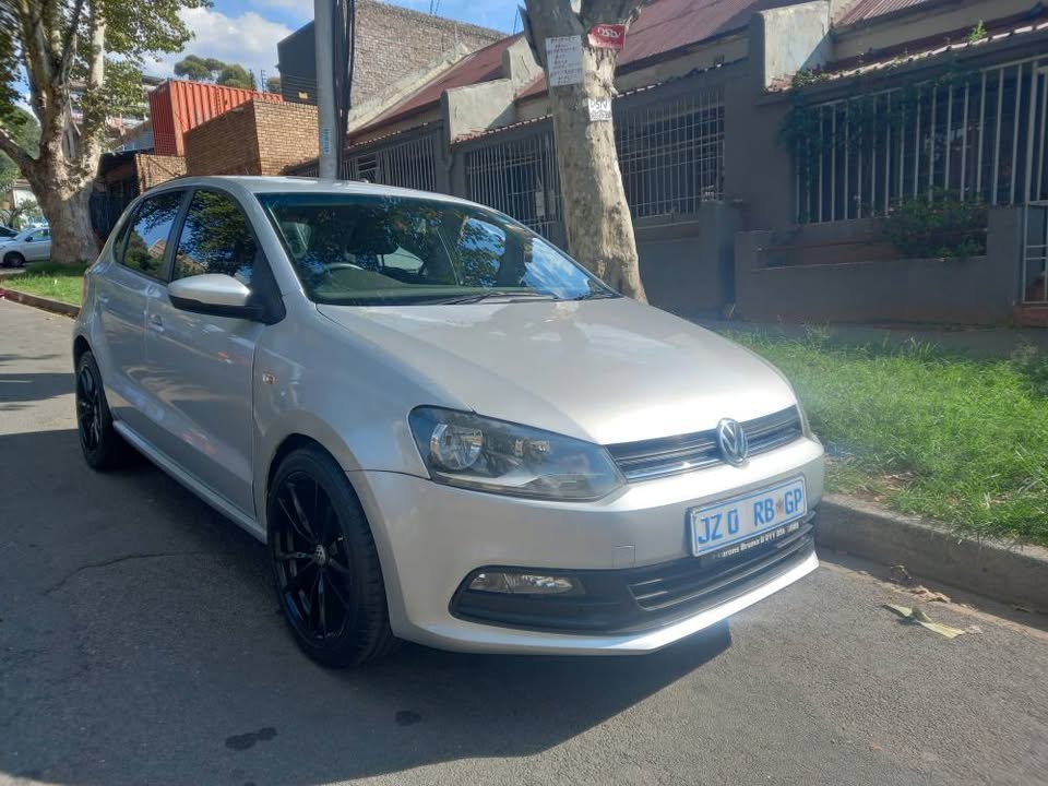 2021  VW Polo Vivo Hatchback 1.4 Petrol, Manual, Silver, 97000kms